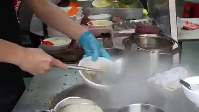 malaysian-culinary-showdown-laxa-nasi-lama-and-more-in-penang