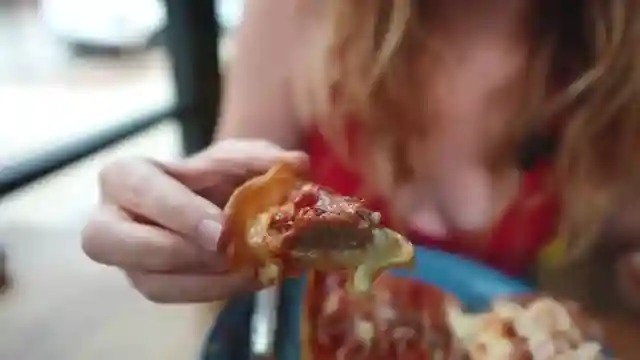chicago-pizza-paradise-deep-dish-tavern-style-and-stuffed-delights