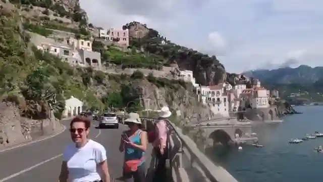 exploring-the-enchanting-amalfi-coast-hidden-gems-and-glamorous-getaways