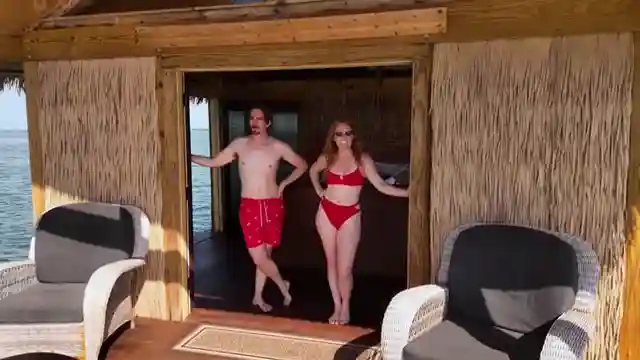exploring-a-luxurious-floating-tiki-house-in-key-west