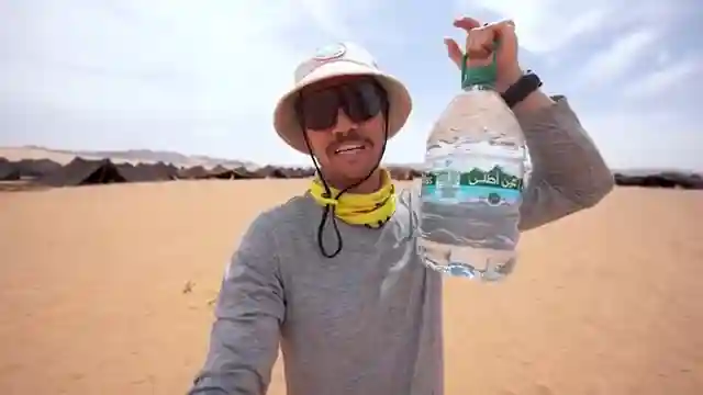 ultimate-endurance-kara-and-nate-run-6-marathons-in-sahara